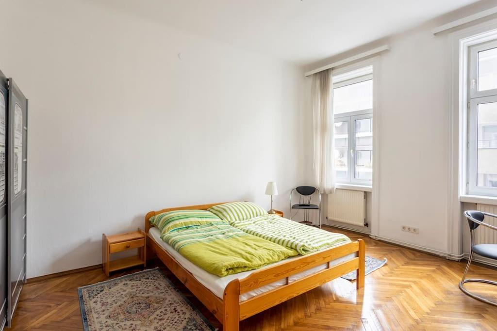 Vintage Living In The Heart Of Vienna. Apartment ภายนอก รูปภาพ